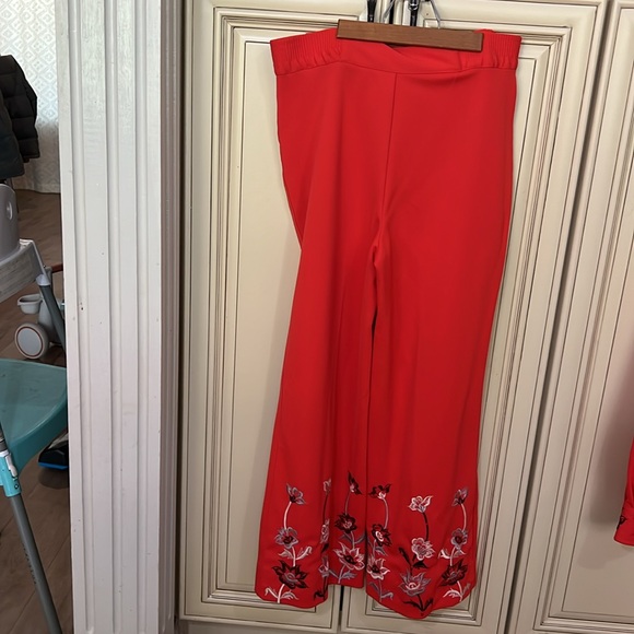 Vintage Polyester embroidered suit - Picture 5 of 12